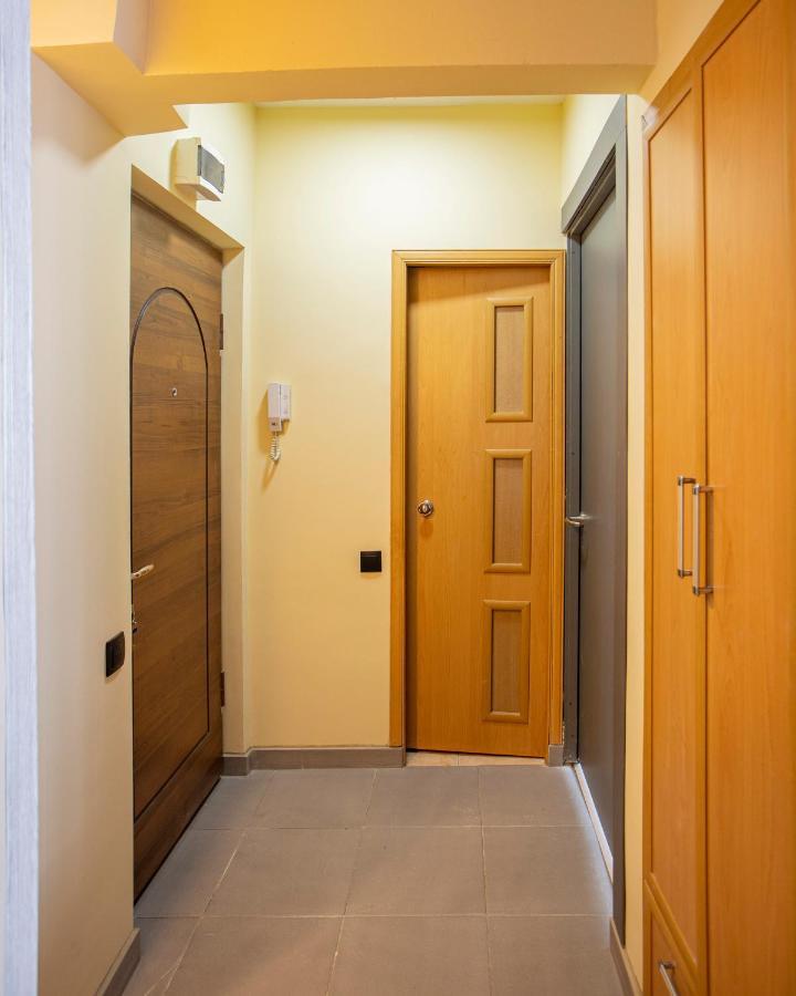 Квартира В Центре Еревана Erivan Exterior foto